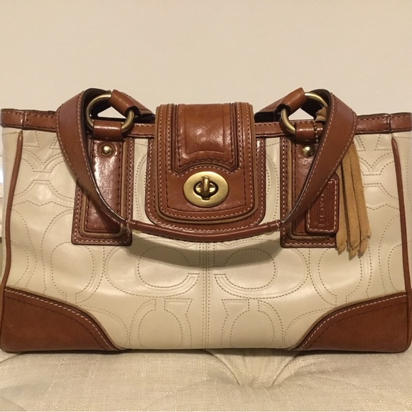 Genuine Vintage Coach Hampton Embossed Leather Satchel - Cream with Pecan Trim - Picture 2 of 13